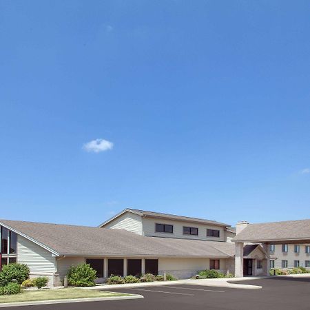 Americinn By Wyndham Webster City Екстериор снимка