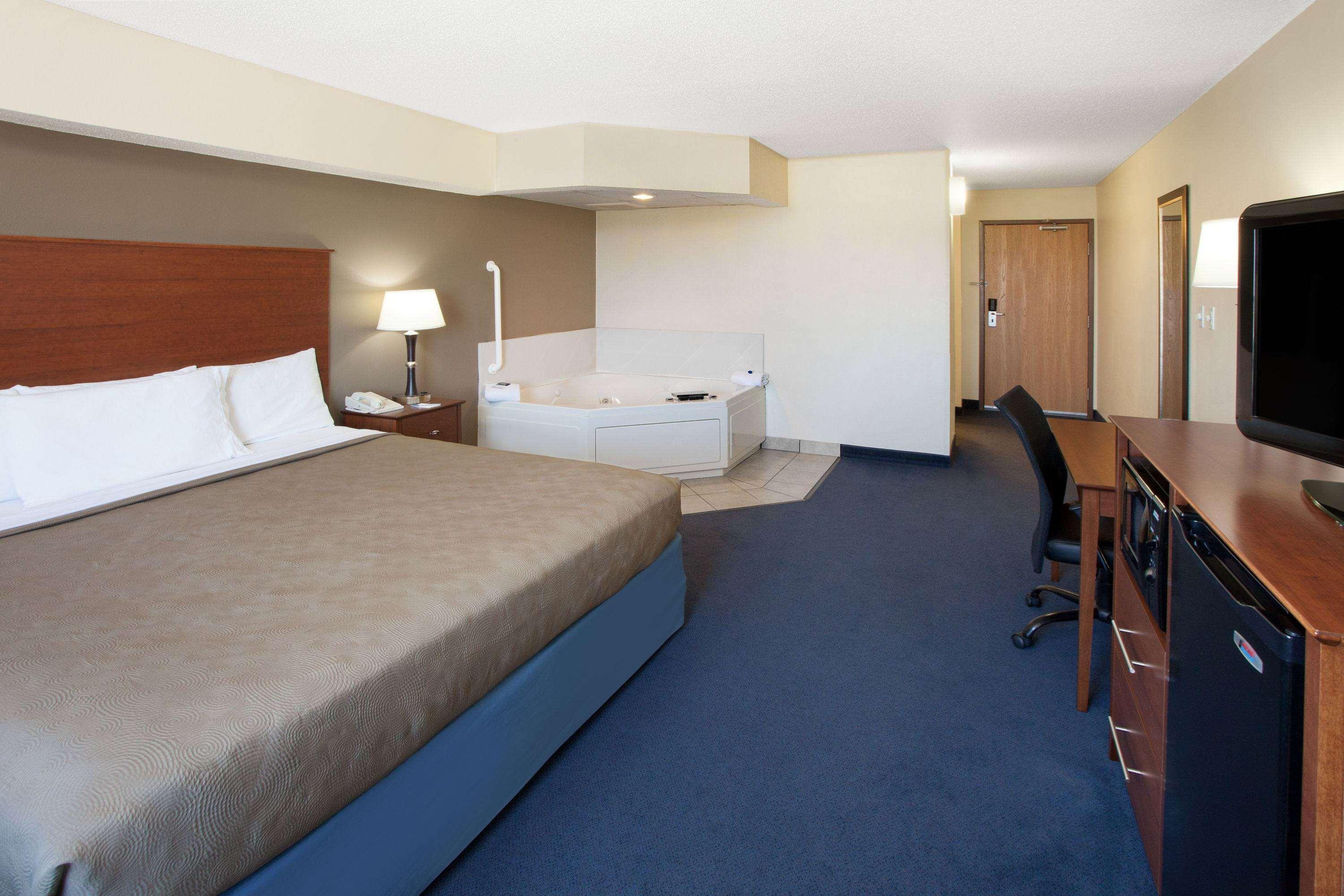 Americinn By Wyndham Webster City Екстериор снимка