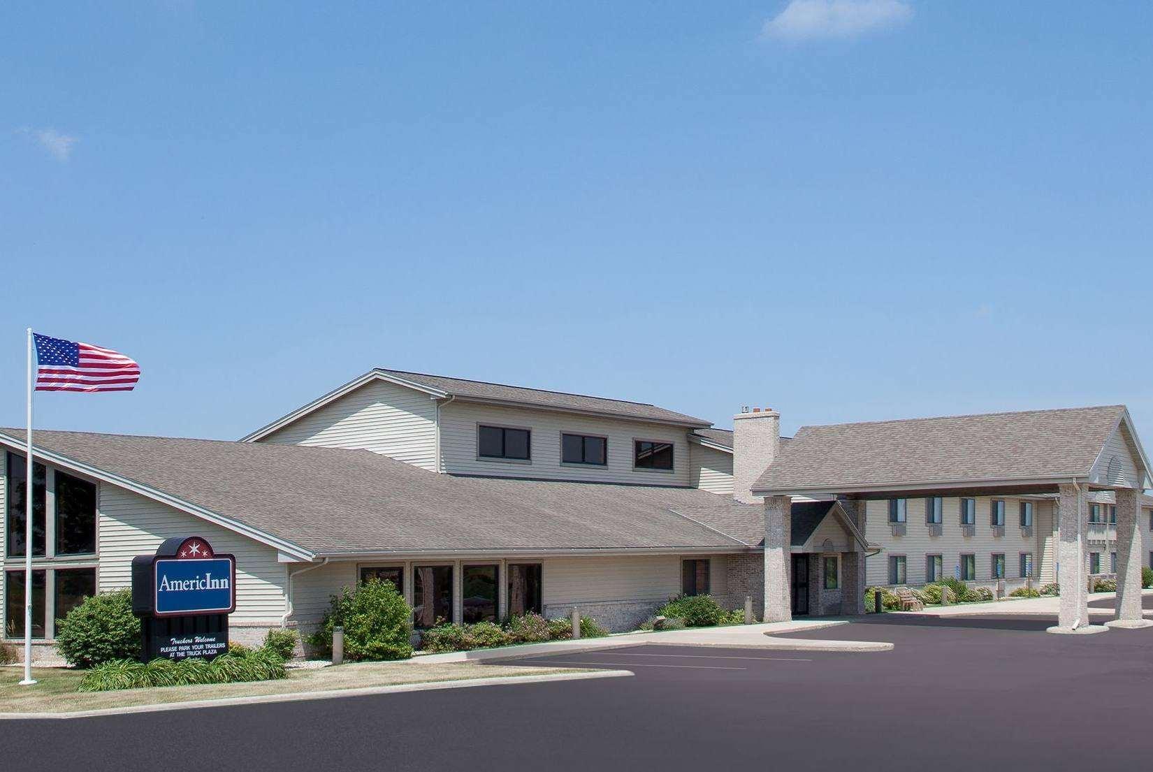 Americinn By Wyndham Webster City Екстериор снимка