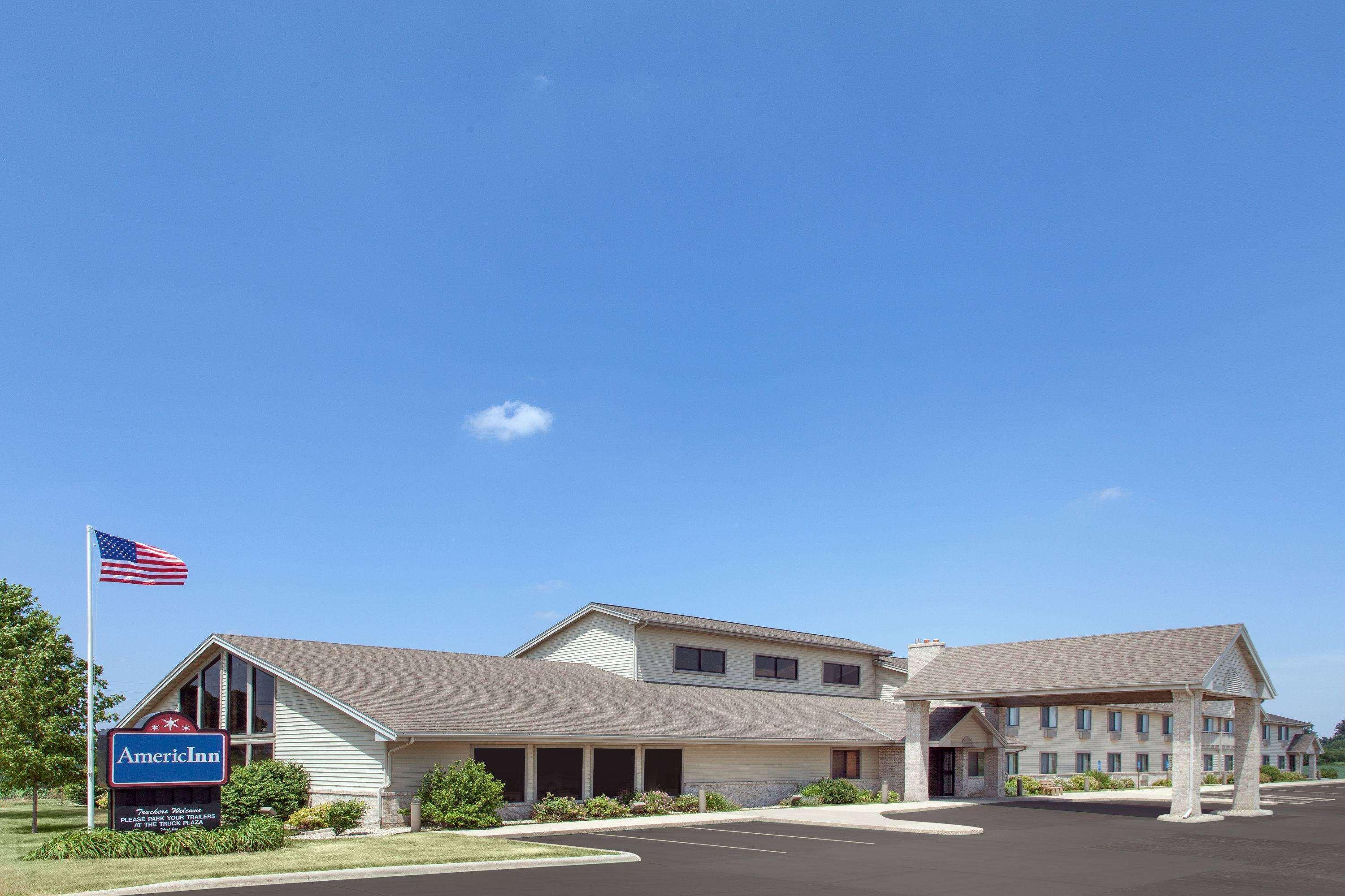 Americinn By Wyndham Webster City Екстериор снимка